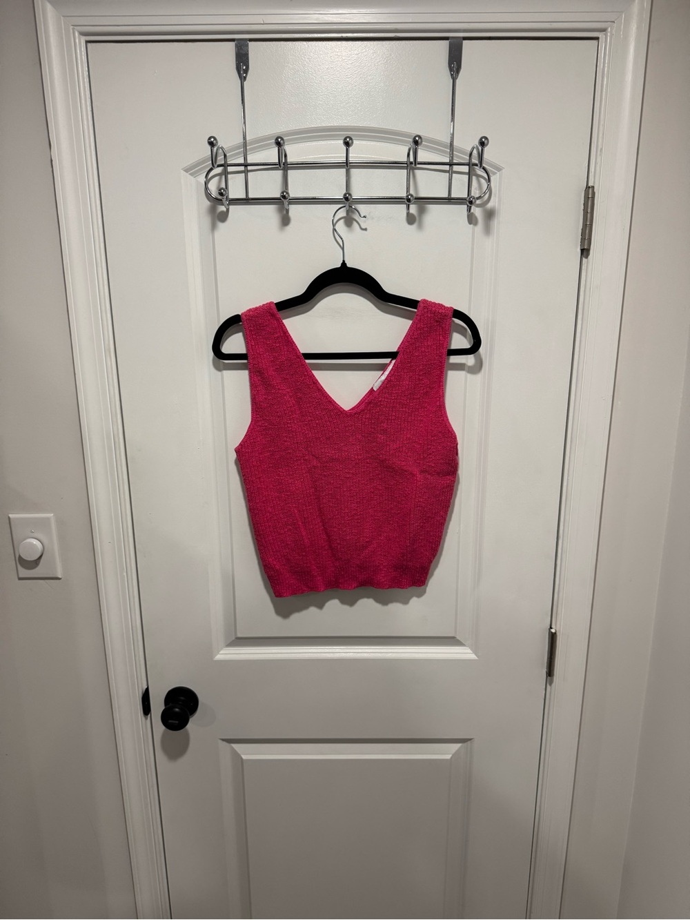Sleeveless V-Neck Knit Tank Top in Bright Pink
